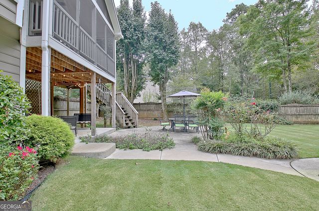 327 Walnut Grove Road, Peachtree City, GA 30269