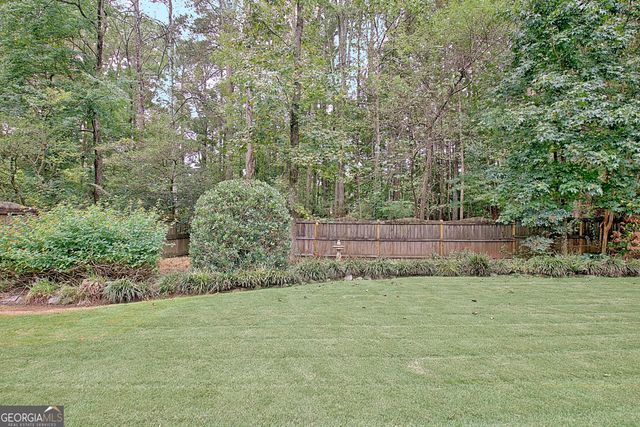 327 Walnut Grove Road, Peachtree City, GA 30269