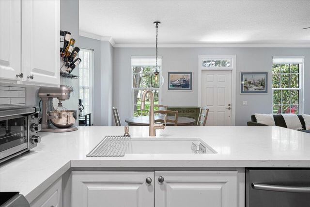 119 Bishopwood Drive, Jupiter, FL 33458