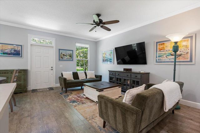 119 Bishopwood Drive, Jupiter, FL 33458