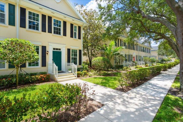 119 Bishopwood Drive, Jupiter, FL 33458