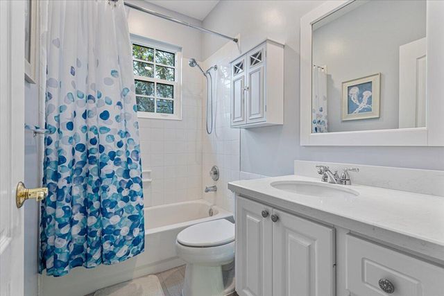 119 Bishopwood Drive, Jupiter, FL 33458