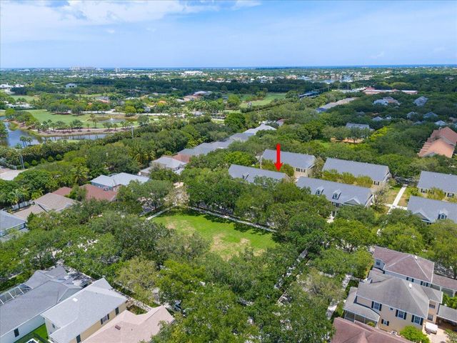 119 Bishopwood Drive, Jupiter, FL 33458