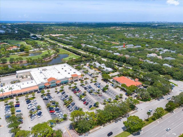 119 Bishopwood Drive, Jupiter, FL 33458