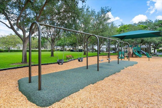 119 Bishopwood Drive, Jupiter, FL 33458