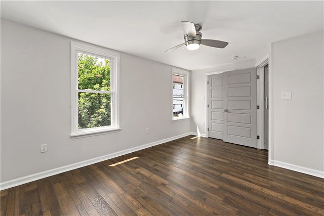 7717 Tuscarora St, Point Breeze, PA 15221