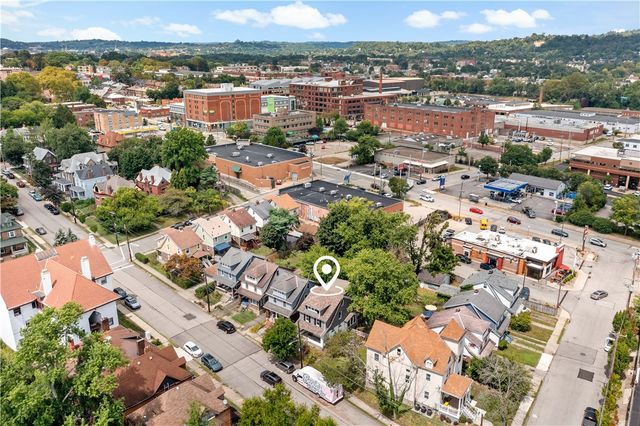 7717 Tuscarora St, Point Breeze, PA 15221
