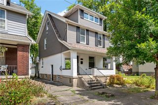 7717 Tuscarora St, Point Breeze, PA 15221