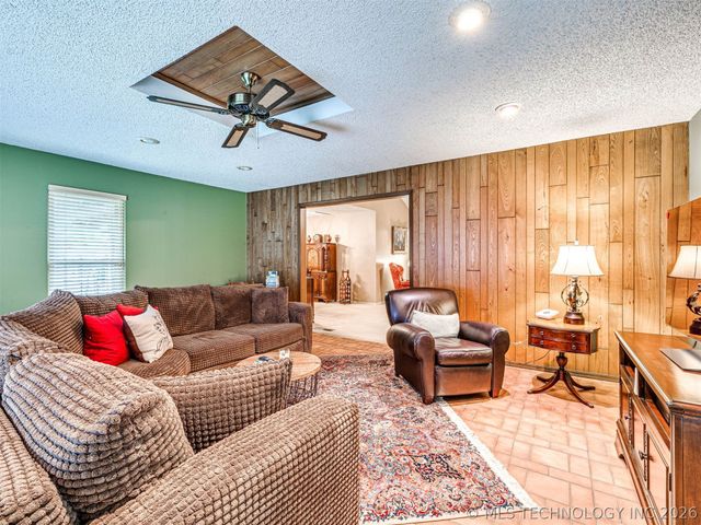 7710 S 73rd East Avenue, Tulsa, OK 74133