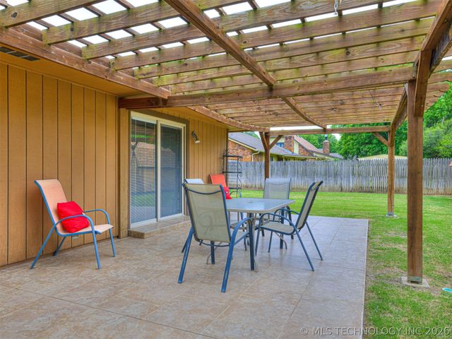 7710 S 73rd East Avenue, Tulsa, OK 74133