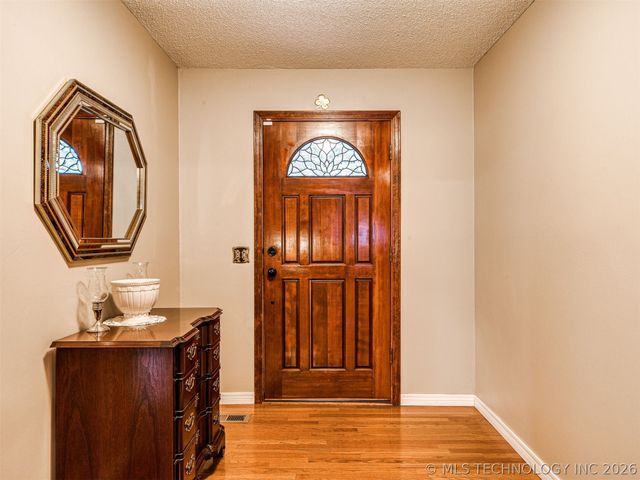 7710 S 73rd East Avenue, Tulsa, OK 74133