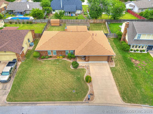 7710 S 73rd East Avenue, Tulsa, OK 74133
