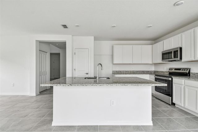 9118 OPTIMIST WAY, Palmetto, FL 34221