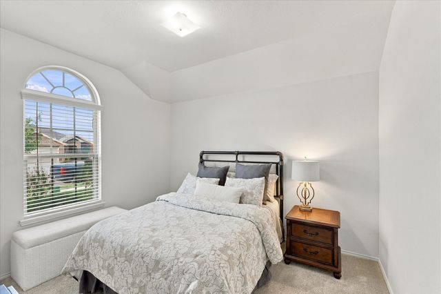 453 Pollyann Trail, Fort Worth, TX 76052