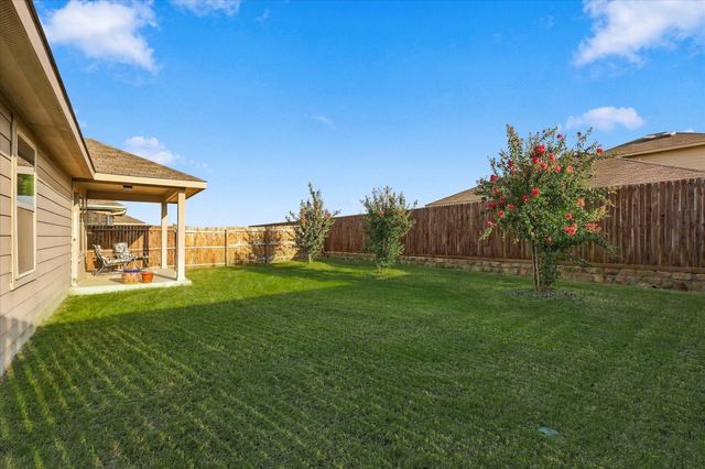 453 Pollyann Trail, Fort Worth, TX 76052
