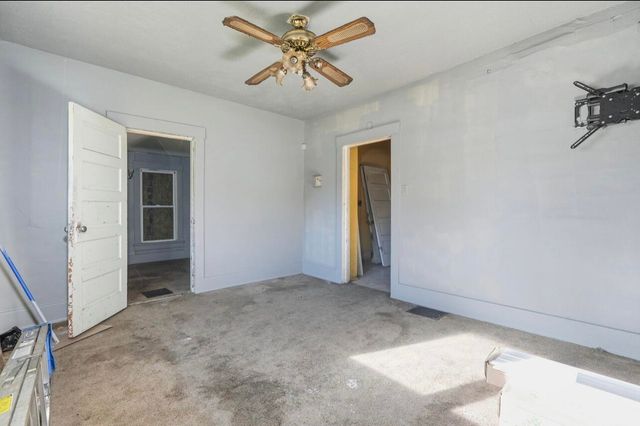 1096 Pearl Street, Benton Harbor, MI 49022