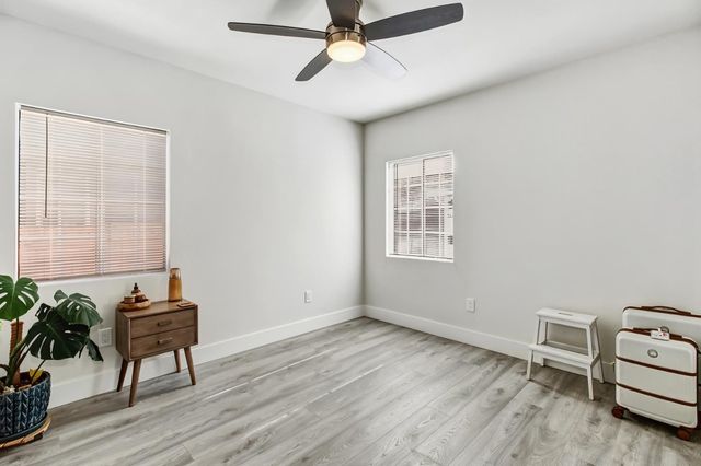 3140 S St, Sacramento, CA 95816