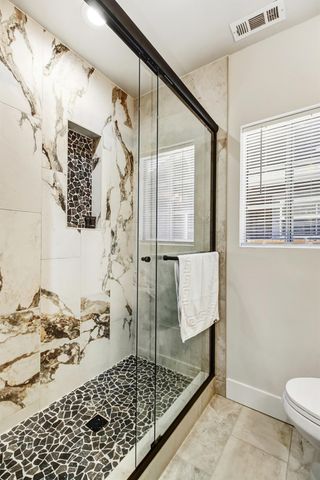 3140 S St, Sacramento, CA 95816