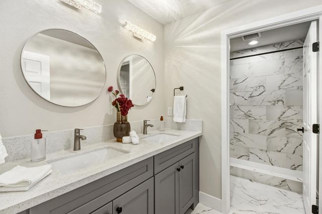 3140 S St, Sacramento, CA 95816