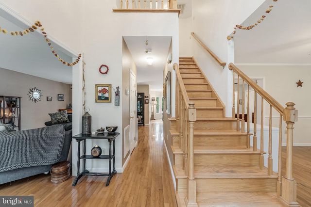 40490 LOVETTSVILLE RD, Lovettsville, VA 20180