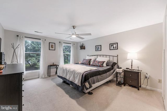40490 LOVETTSVILLE RD, Lovettsville, VA 20180