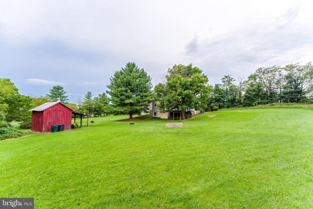 40490 LOVETTSVILLE RD, Lovettsville, VA 20180