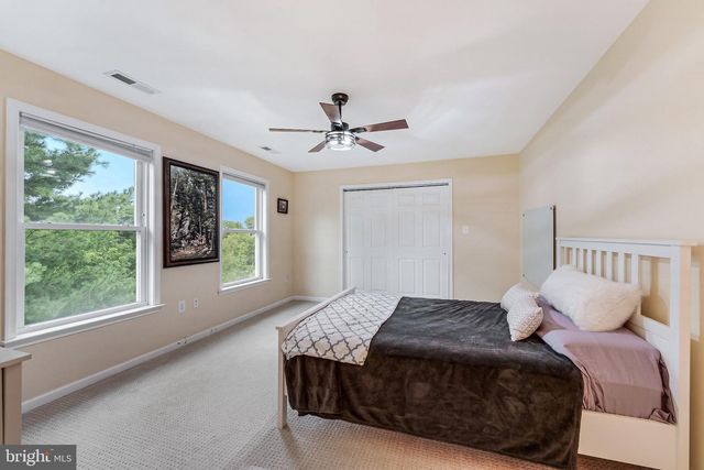 40490 LOVETTSVILLE RD, Lovettsville, VA 20180