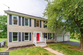 40490 LOVETTSVILLE RD, Lovettsville, VA 20180