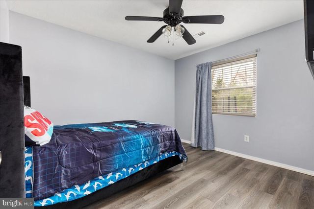 904 LAKEVIEW PKWY, Locust Grove, VA 22508