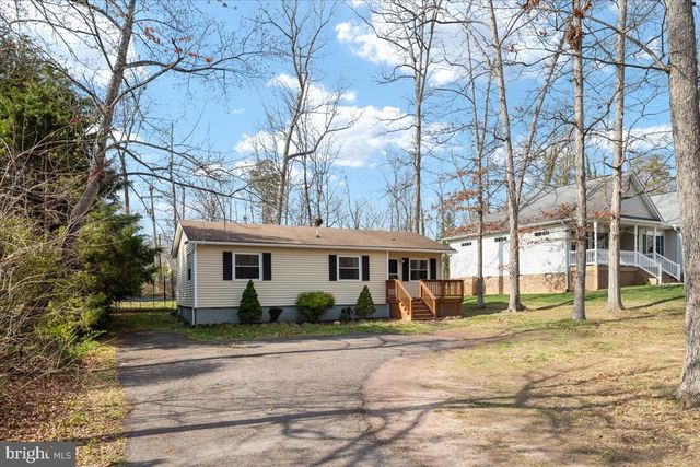 904 LAKEVIEW PKWY, Locust Grove, VA 22508