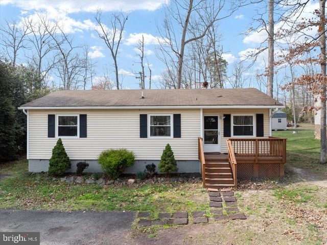 904 LAKEVIEW PKWY, Locust Grove, VA 22508