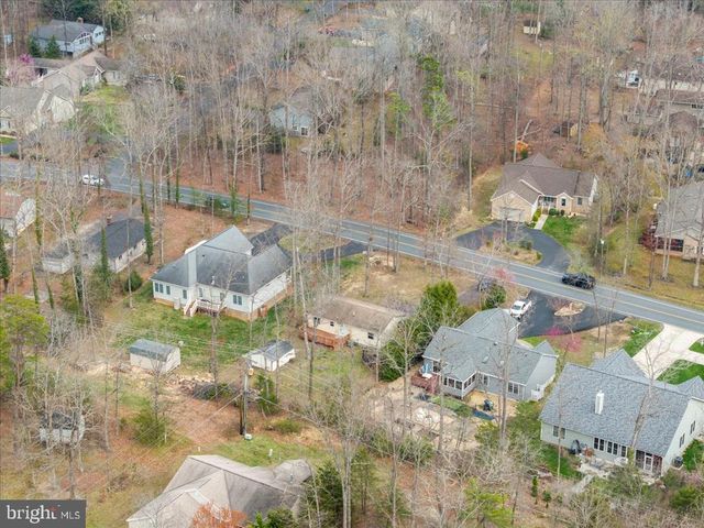 904 LAKEVIEW PKWY, Locust Grove, VA 22508
