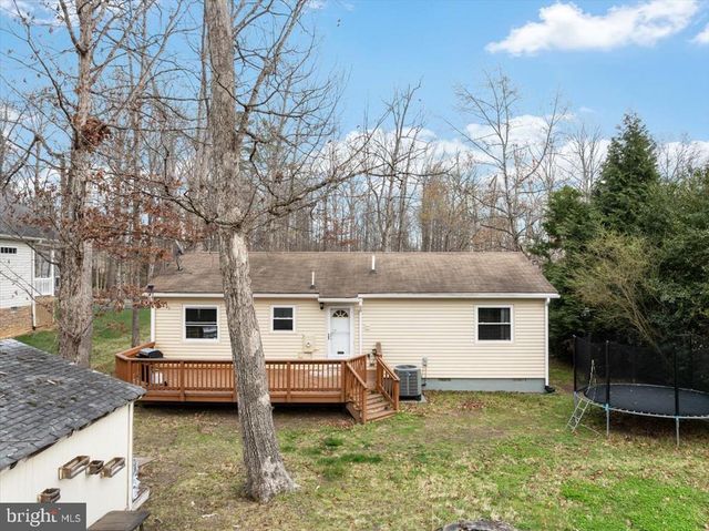 904 LAKEVIEW PKWY, Locust Grove, VA 22508