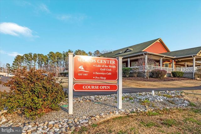 904 LAKEVIEW PKWY, Locust Grove, VA 22508