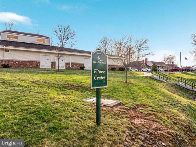 904 LAKEVIEW PKWY, Locust Grove, VA 22508