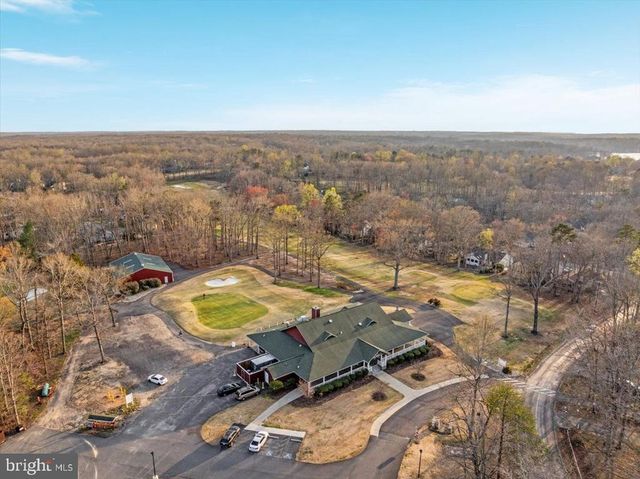 904 LAKEVIEW PKWY, Locust Grove, VA 22508