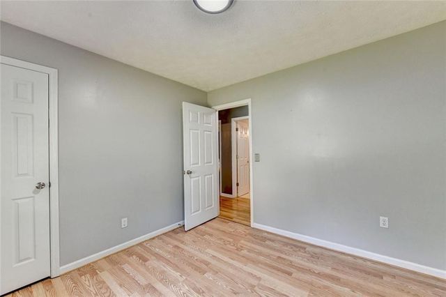 6224 Ivy Springs Drive, Flowery Branch, GA 30542