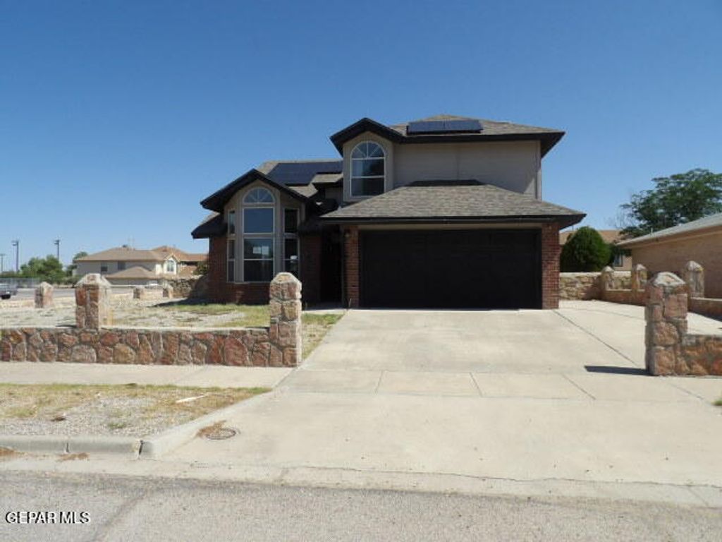 13977 VENY WEBB Street, Horizon City, TX 79928