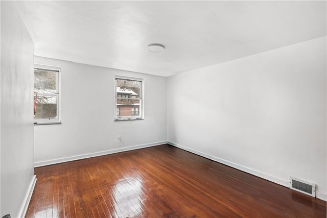 239 Renova St, Hazelwood, PA 15207