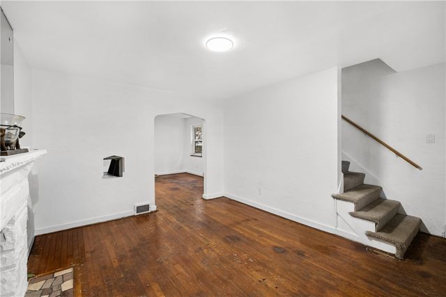 239 Renova St, Hazelwood, PA 15207