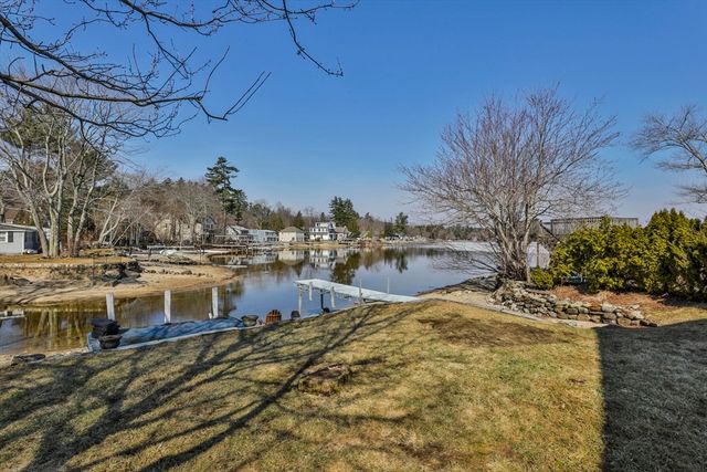 105 Conleys Grove Road, Derry, NH 03038