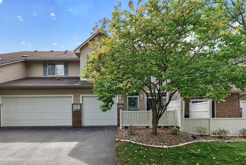 2559 Mallard Drive, Woodbury, MN 55125 — exterior