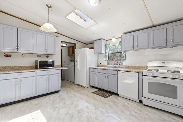 44238 FOREST VIEW ROAD, Deland, FL 32720
