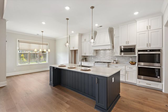 1350 BELFAIR DR, Collierville, TN 38017