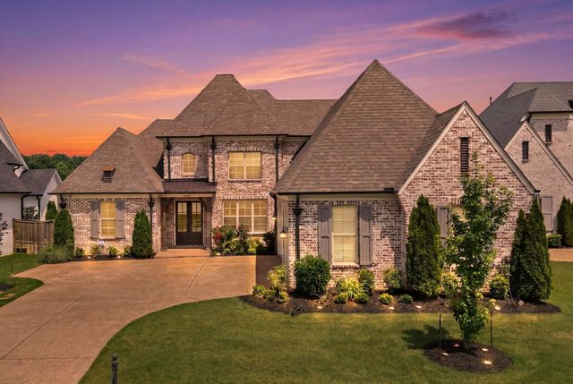 1350 BELFAIR DR, Collierville, TN 38017