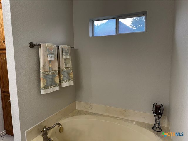 8708 Laurel Ridge, Temple, TX 76502
