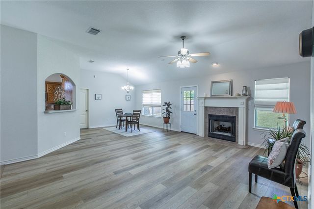 8708 Laurel Ridge, Temple, TX 76502