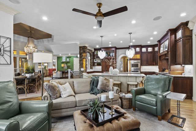 236 E Cambridge Lane, Nicholasville, KY 40356