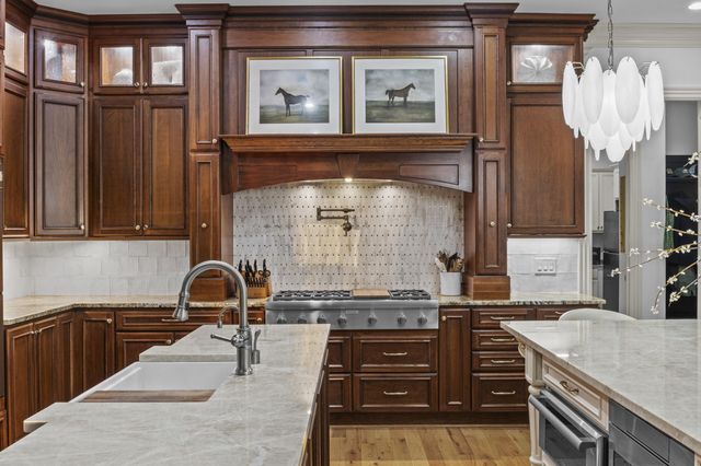 236 E Cambridge Lane, Nicholasville, KY 40356