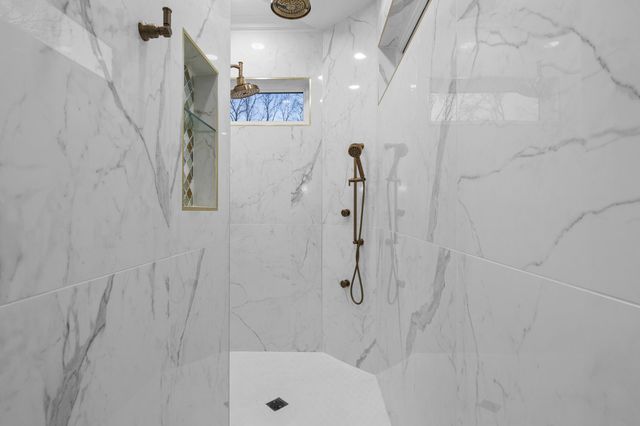 236 E Cambridge Lane, Nicholasville, KY 40356